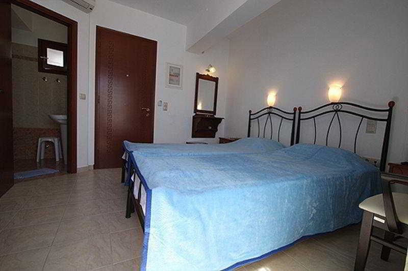 Vakhos Island Hotel Agia Anna  Exterior photo